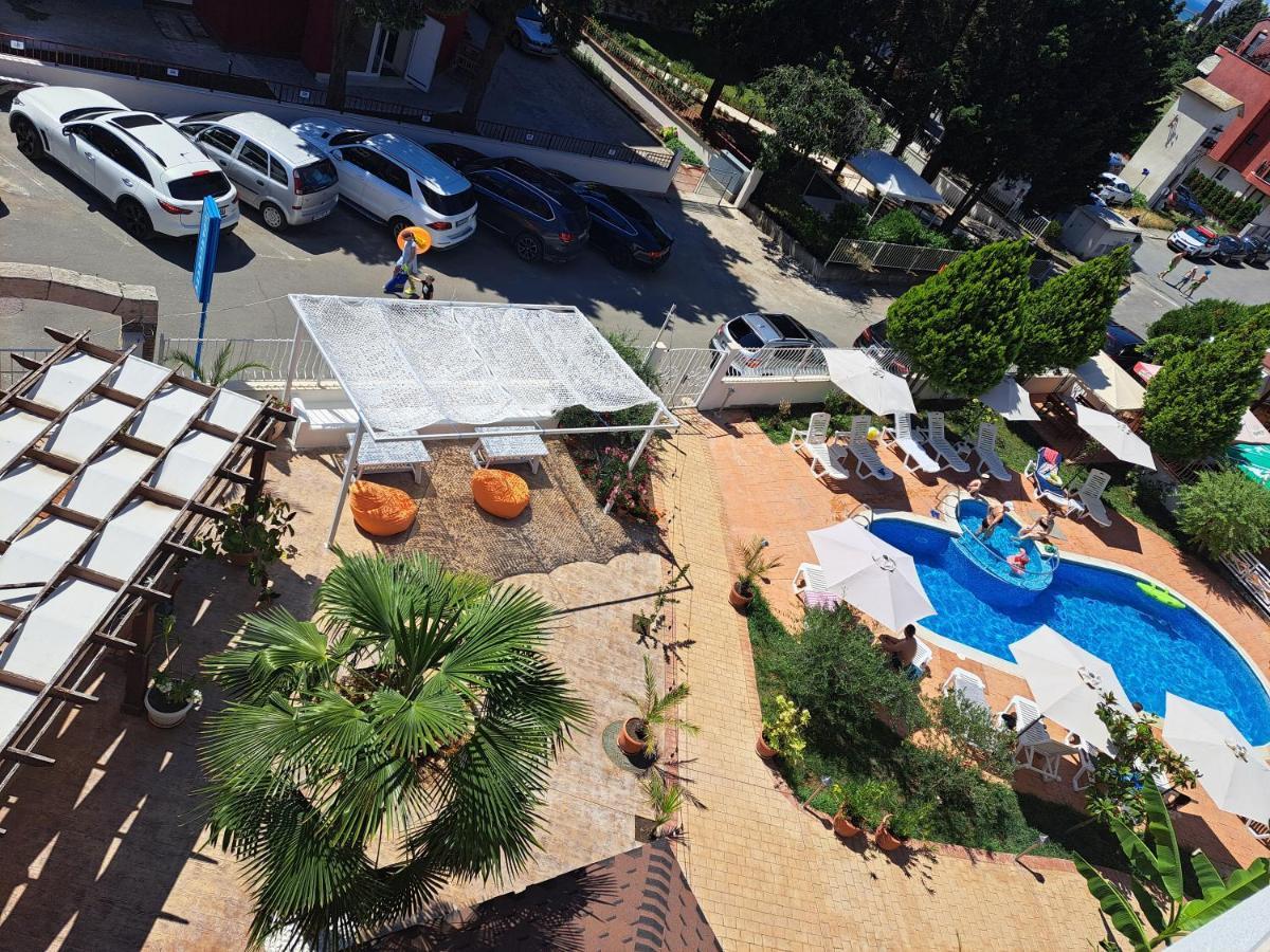 Copacabana Hotel Ravda Exterior photo