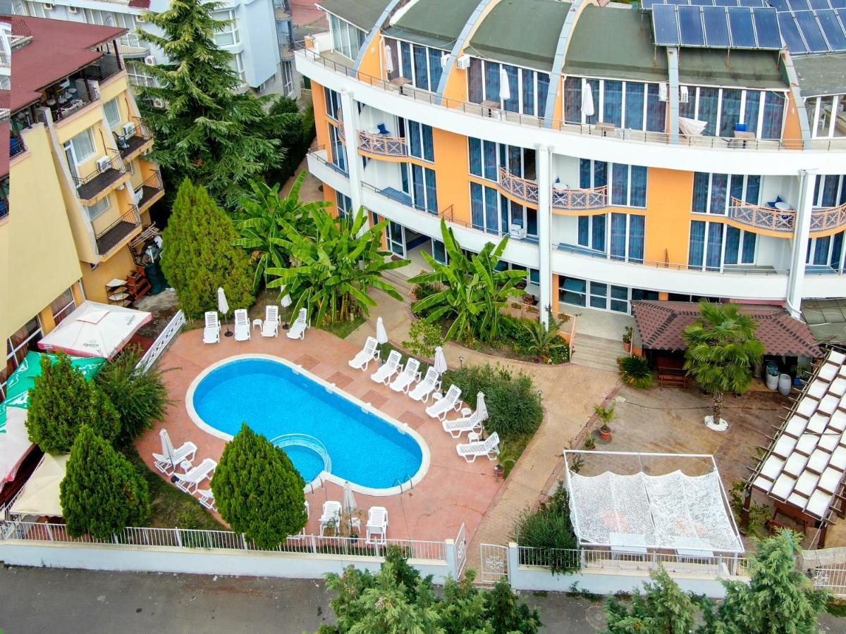 Copacabana Hotel Ravda Exterior photo